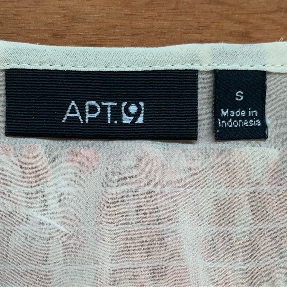 Apt 9 Cheetah Sheer Top - Picture 8 of 9